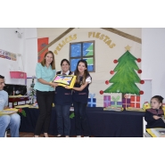 Entrega de carpetas nivel inicial Turno mañana y tarde